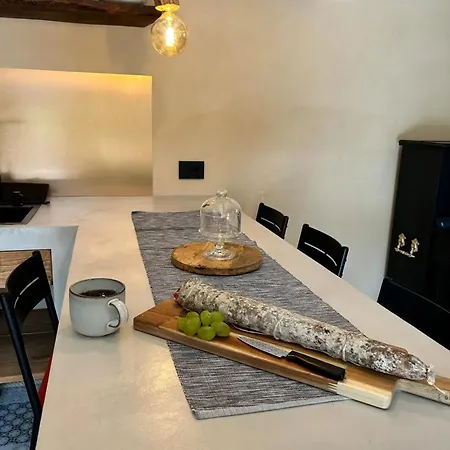 Apartamento Lovely In Tapigliano, 80 M² With Terrace Nebbiuno