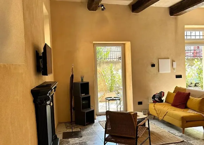 Lovely In Tapigliano, 80 M² With Terrace Apartment